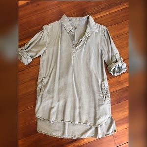Light Green tunic with pockets